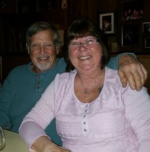 Meet your Posher, Lorie